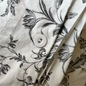 IKEA Queen duvet cover Floral Black and White 100% cotton